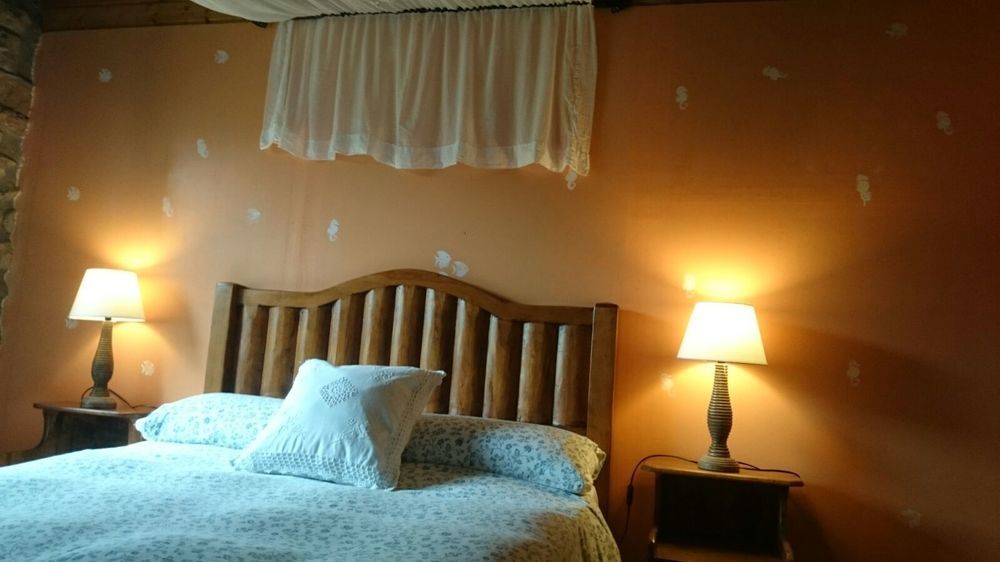 B&B El Jardin De Aes Puente Viesgo Exterior photo